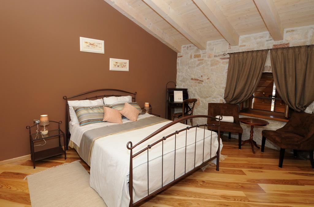 Bed & Breakfast Korta Gira Buici  Habitación foto