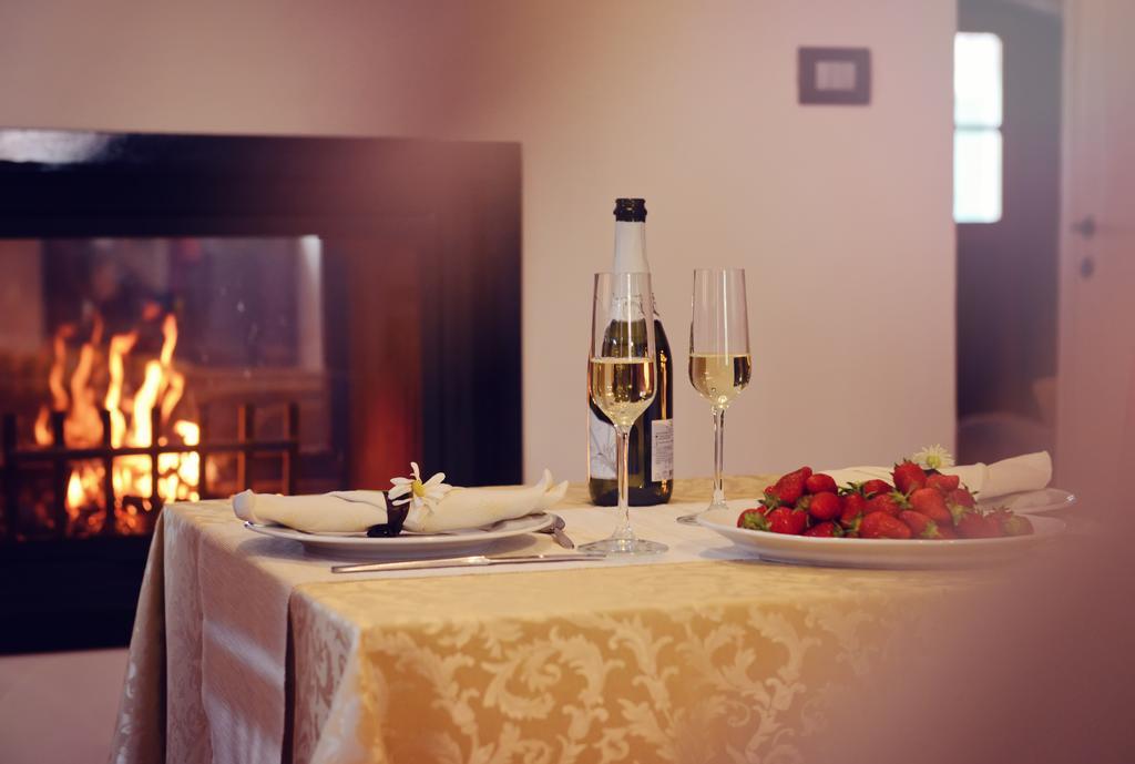 Bed & Breakfast Korta Gira Buici  Exterior foto